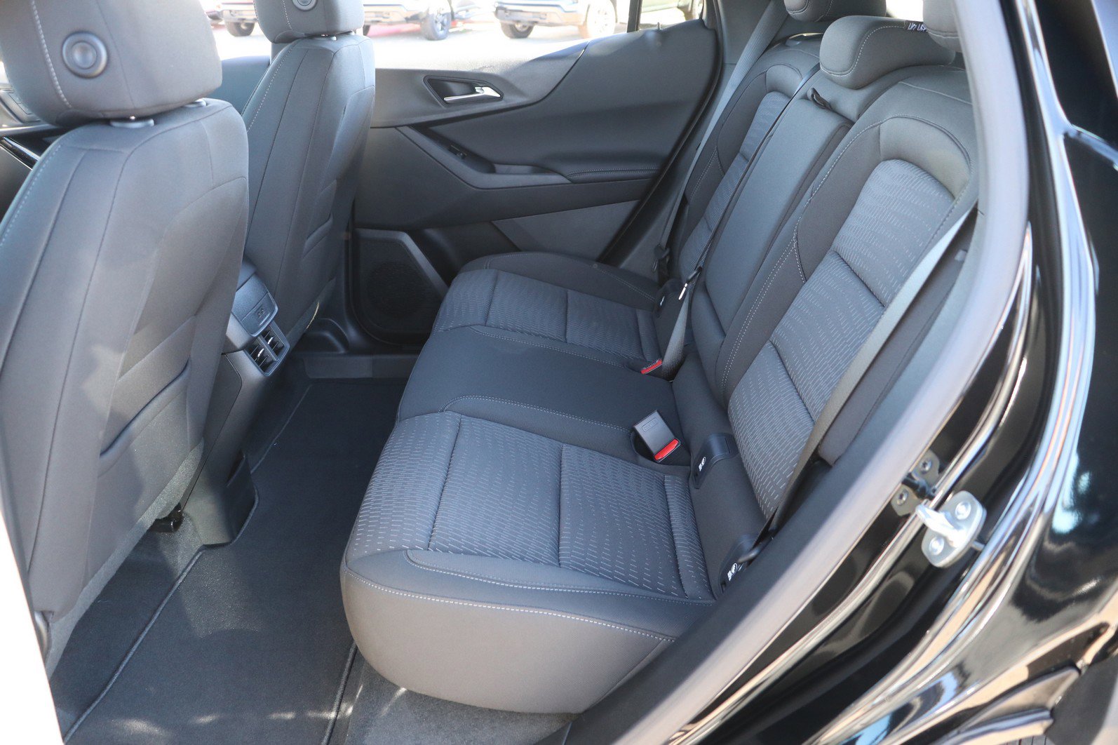 New 2026 Chevrolet Equinox LT w/ Midnight Edition image 28