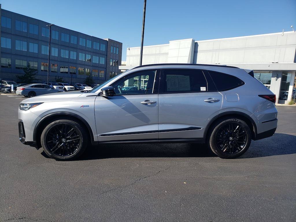 Certified 2026 Acura MDX A-Spec w/ Advance Package AWD/4WD image 5