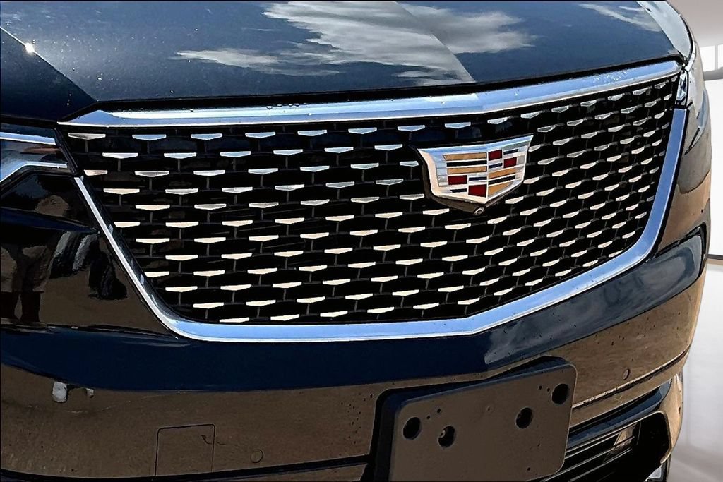 Certified 2023 Cadillac XT6 Premium Luxury w/ Platinum Package AWD/4WD image 29