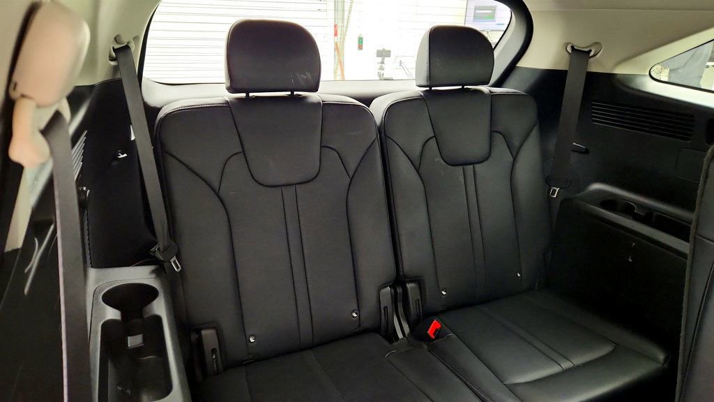 Used 2025 Kia Sorento EX AWD/4WD image 24