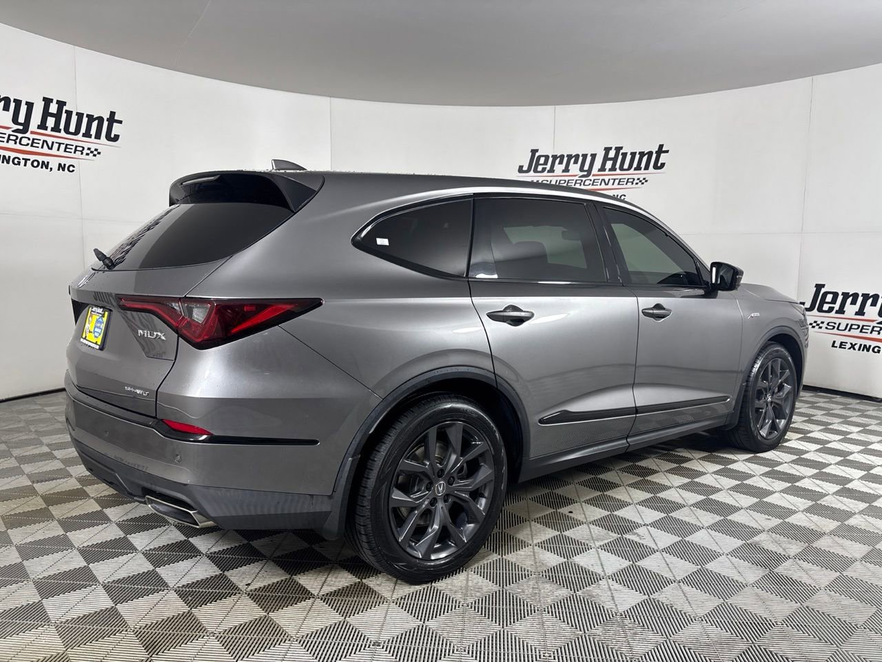 Used 2023 Acura MDX A-Spec AWD/4WD image 4