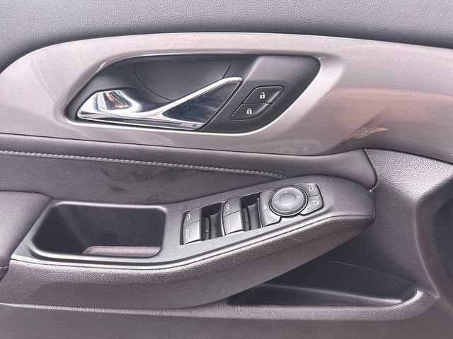 Used 2024 Chevrolet Traverse LT AWD/4WD image 22