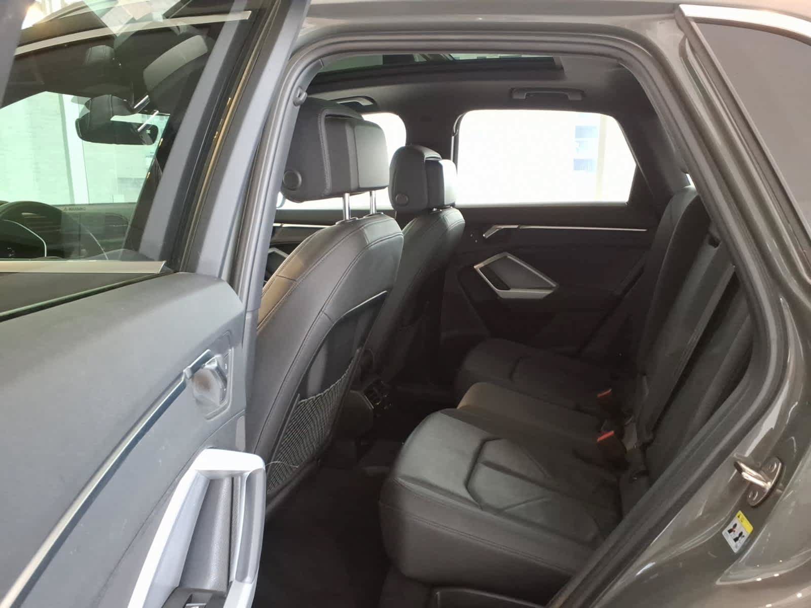 Used 2024 Audi Q3 2.0T Premium w/ Convenience Package AWD/4WD image 13