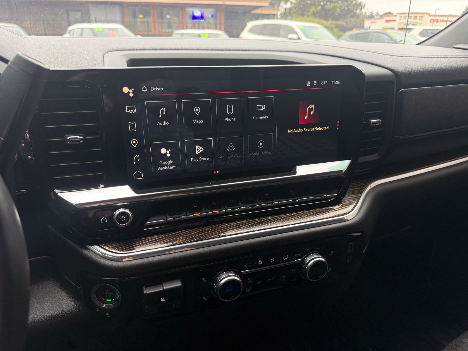 Used 2024 GMC Sierra 1500 Elevation AWD/4WD image 18