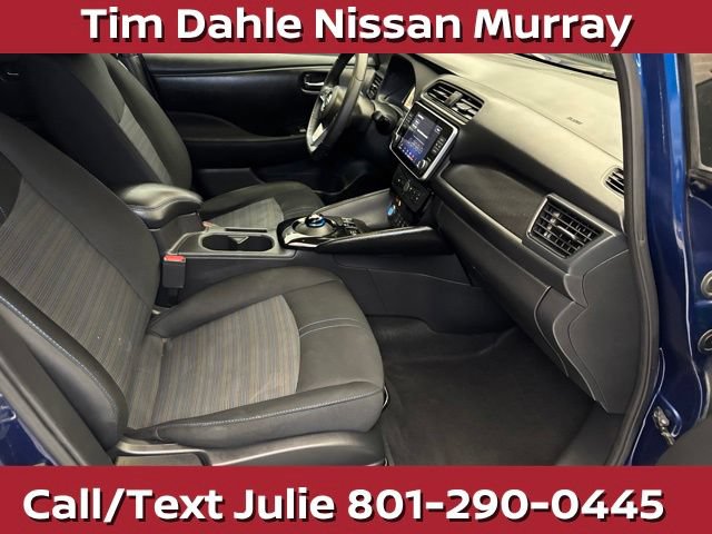 Used 2022 Nissan Leaf SV FWD image 15