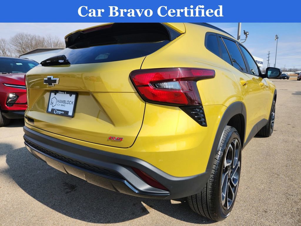 Certified 2024 Chevrolet Trax RS w/ Driver Confidence Package image 37