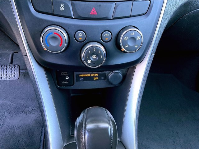 Used 2020 Chevrolet Trax LS FWD image 24