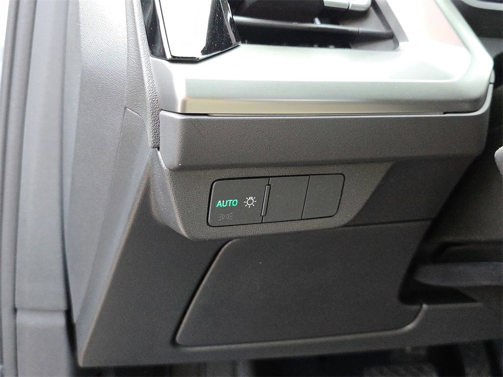 Certified 2024 Audi Q4 e-tron Premium image 29