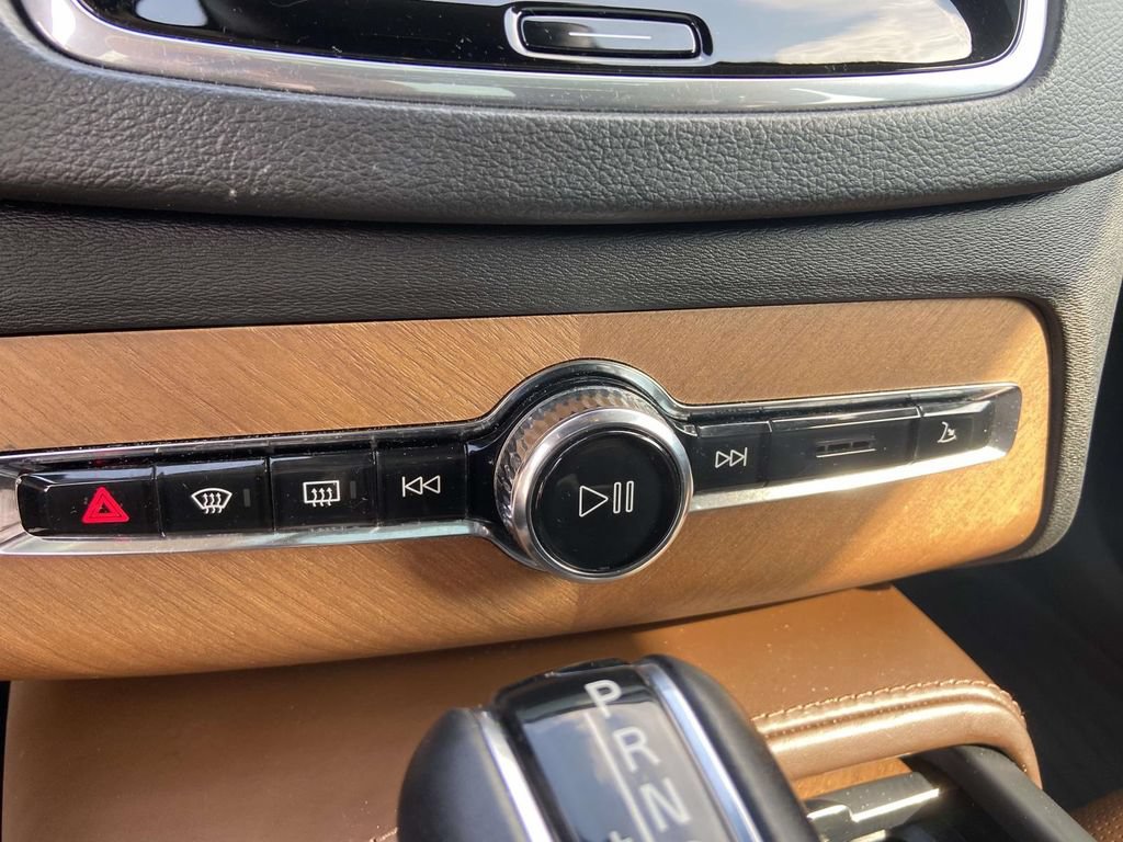 Used 2019 Volvo XC90 T6 Inscription w/ Protection Package Premier AWD/4WD image 32