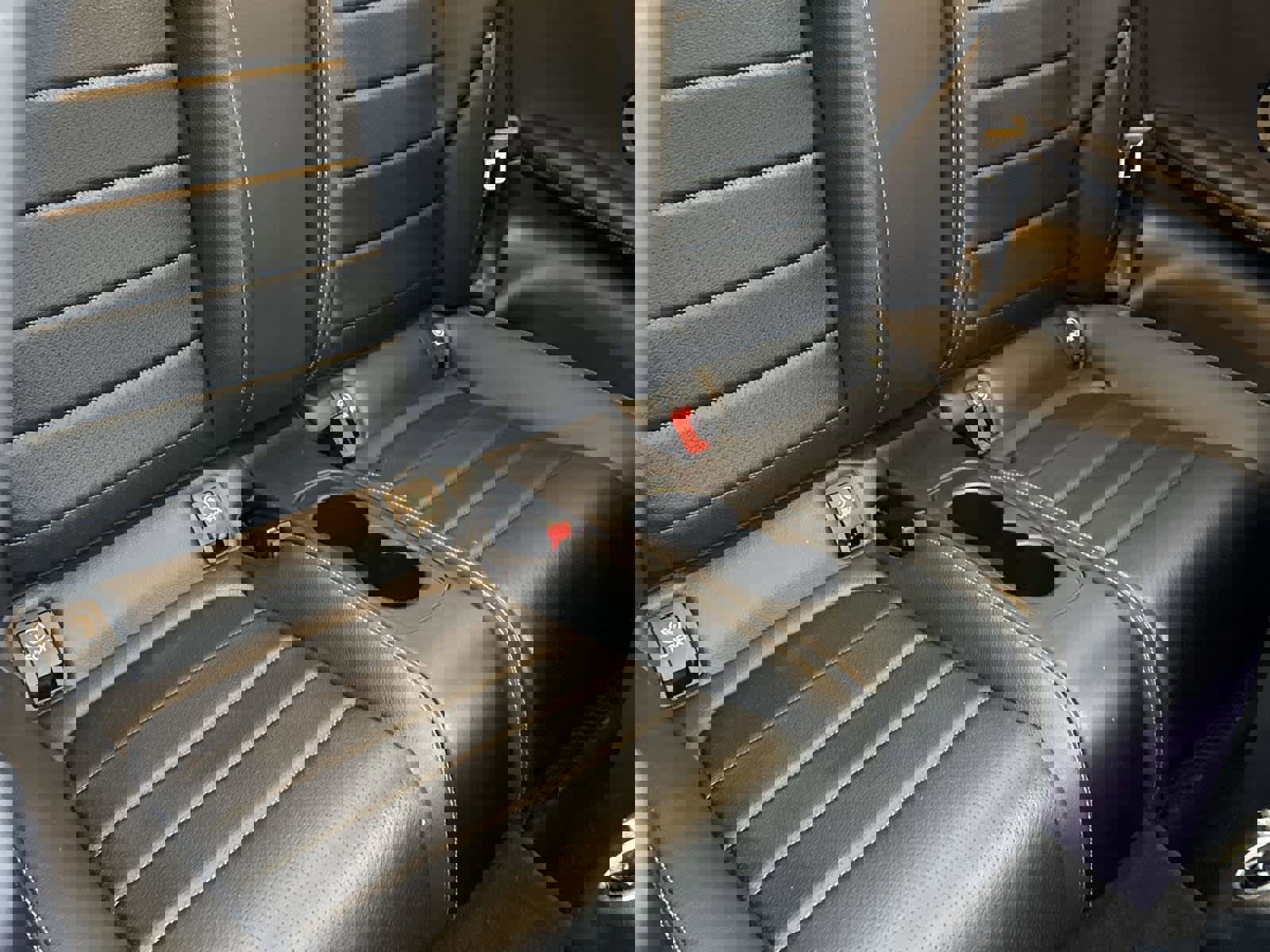 Used 2019 Mercedes-Benz C 300 4MATIC Coupe image 17