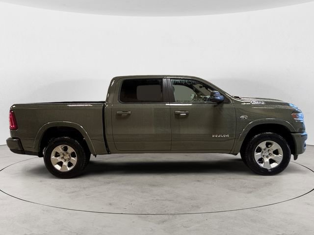New 2026 RAM 1500 4x4 Crew Cab image 7