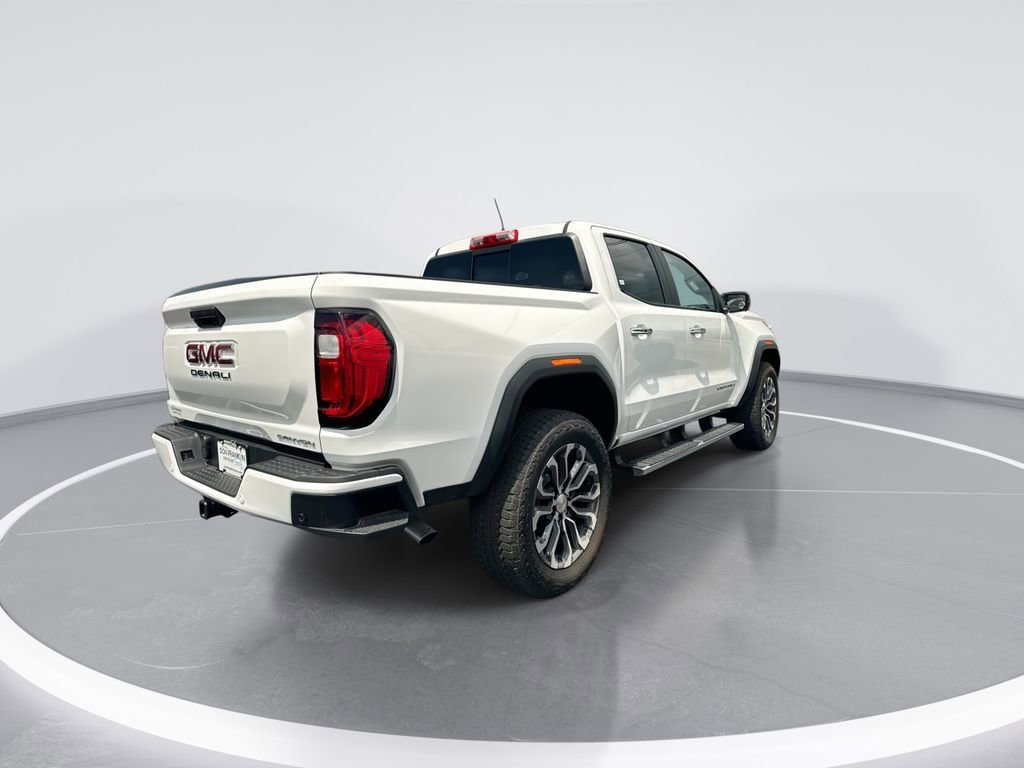 New 2025 GMC Canyon Denali AWD/4WD image 9