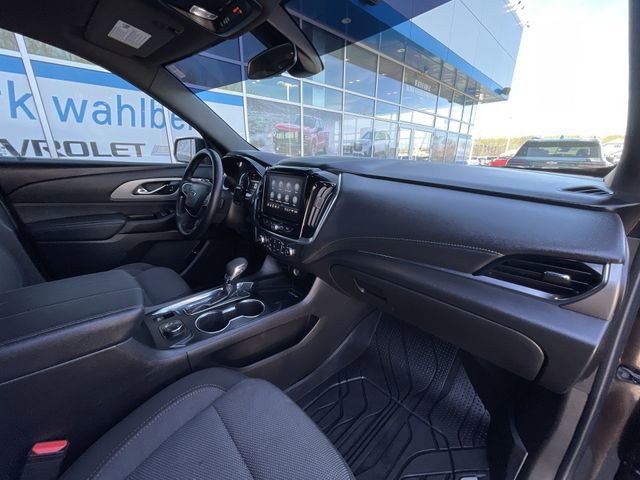Certified 2023 Chevrolet Traverse LT w/ Midnight/Sport Edition AWD/4WD image 28