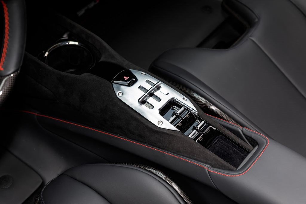 Used 2025 Ferrari SF90 Spider AWD/4WD image 29