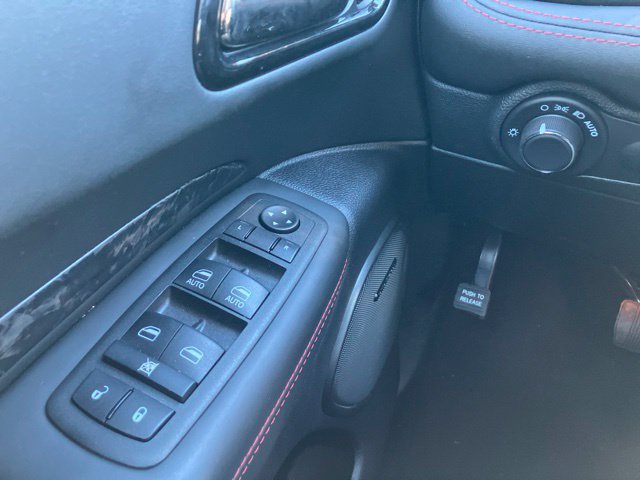Used 2025 Dodge Durango R/T AWD/4WD image 17