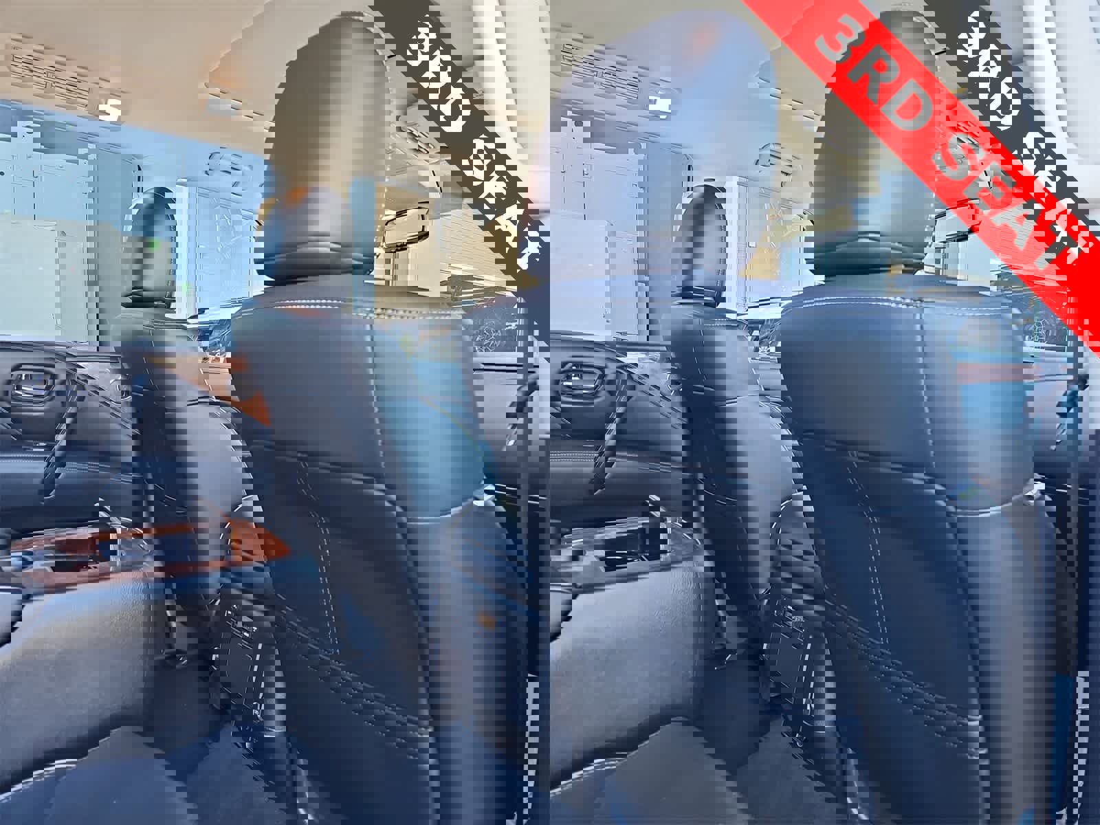 Used 2019 INFINITI QX80 Luxe image 16