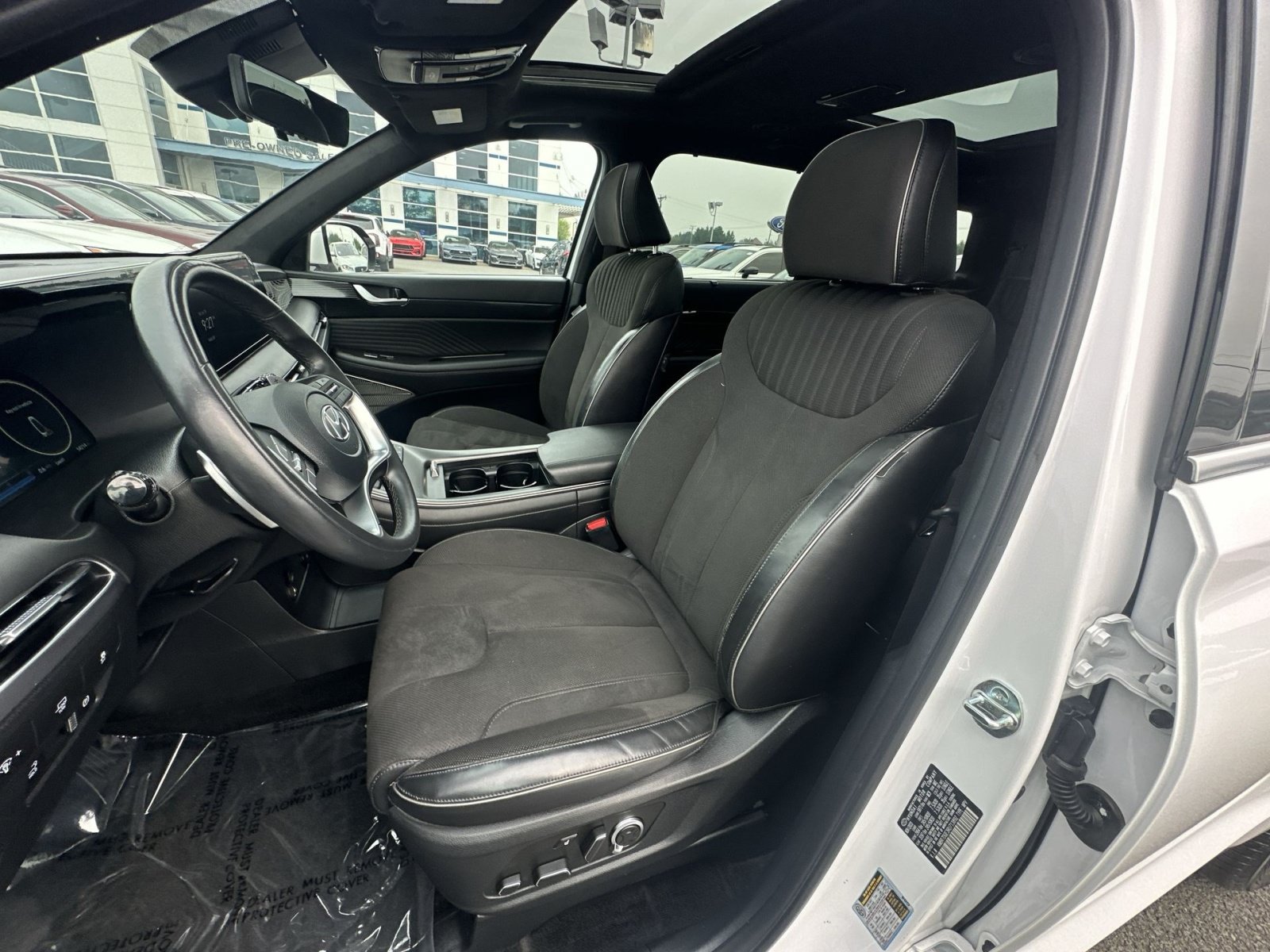 Used 2024 Hyundai Palisade Calligraphy AWD/4WD image 21