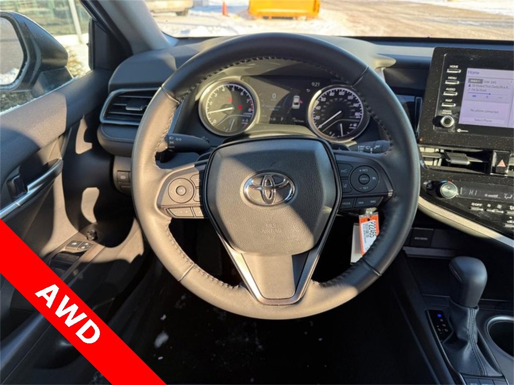 Used 2023 Toyota Camry SE w/ Blackout Package (TMS) image 14
