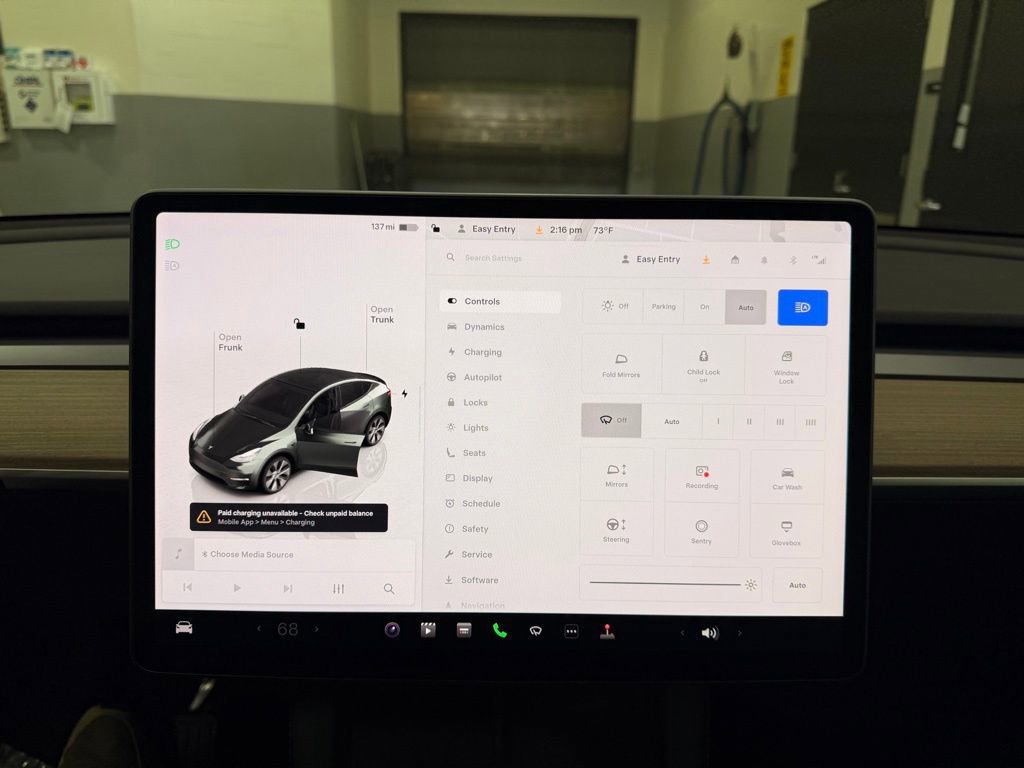 Used 2023 Tesla Model Y Long Range image 15