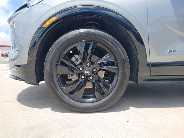 Used 2026 Buick Encore GX Sport Touring w/ Comfort Package FWD image 5