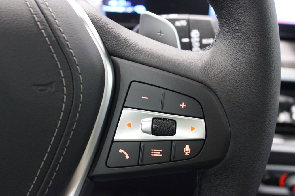 New 2026 BMW X5 xDrive50e w/ Climate Comfort Package image 20