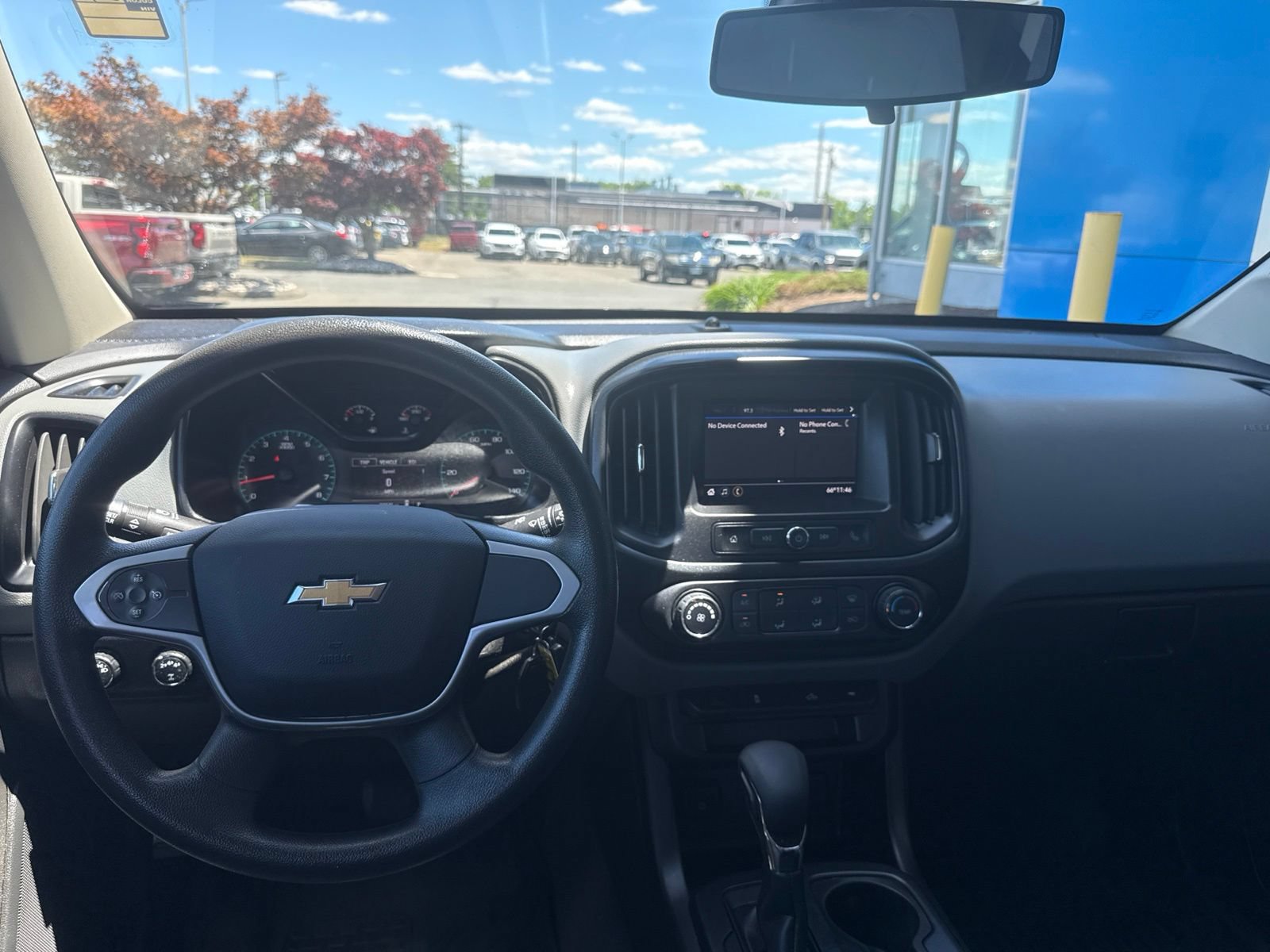 Used 2022 Chevrolet Colorado W/T w/ Custom Special Edition AWD/4WD image 2
