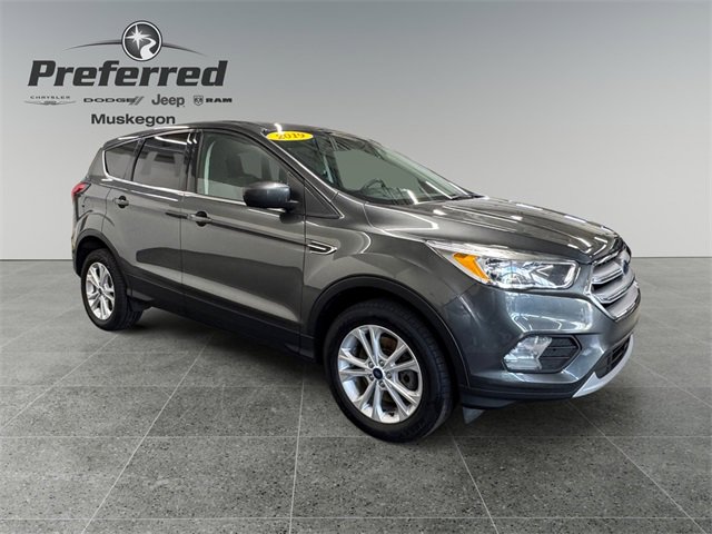 Used 2019 Ford Escape SE