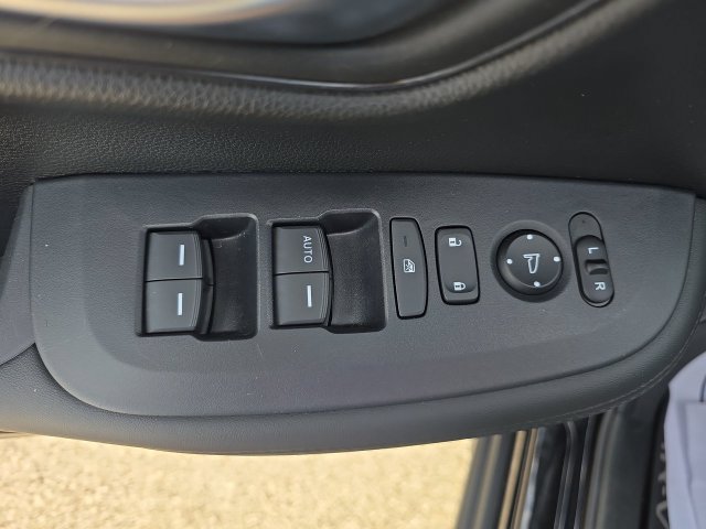 Used 2024 Honda HR-V LX image 20