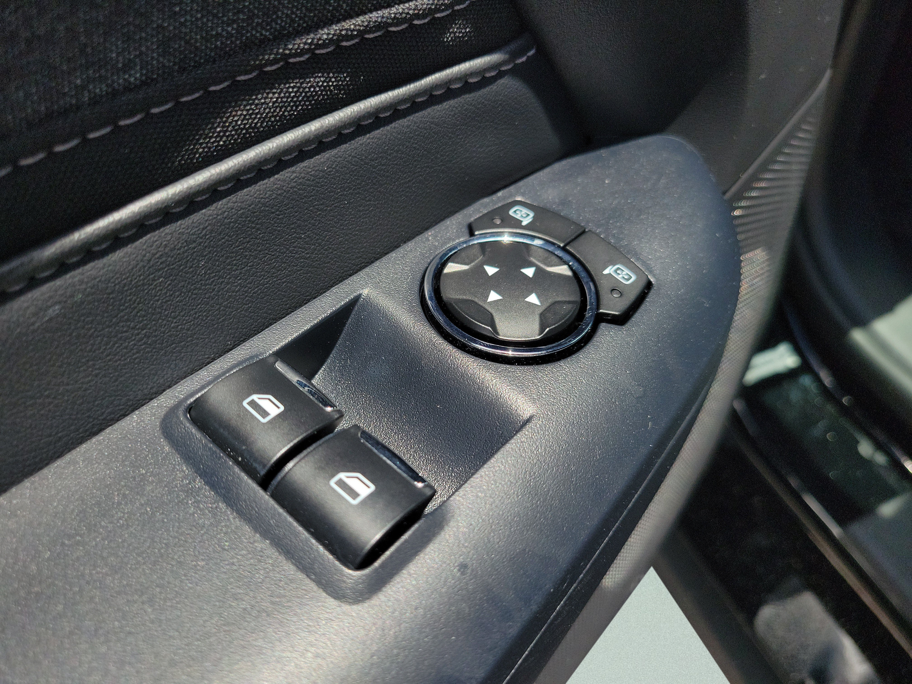 Used 2025 Ford Mustang GT RWD image 24