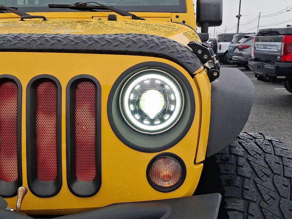 Used 2015 Jeep Wrangler Unlimited Sport w/ Quick Order Package 24S image 9