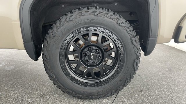 Used 2022 GMC Sierra 1500 AT4 w/ Technology Package image 52