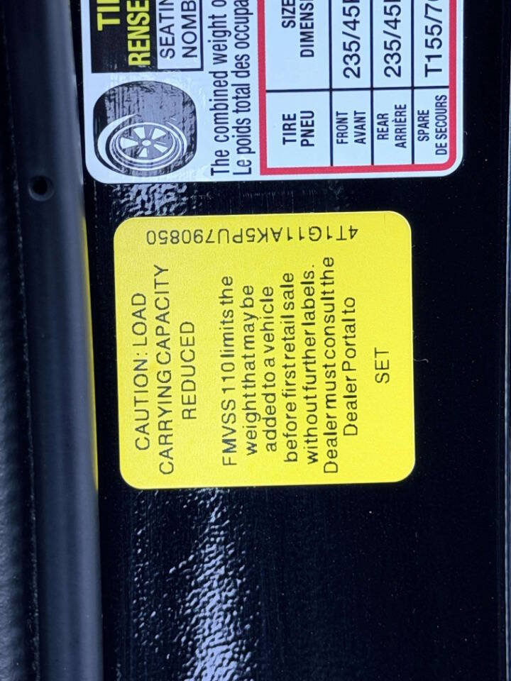 Used 2023 Toyota Camry SE FWD image 17