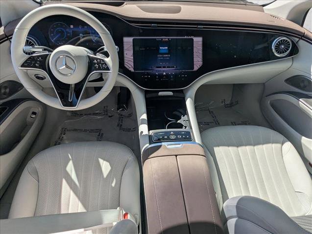 Used 2023 Mercedes-Benz EQS 580 4MATIC Sedan image 19