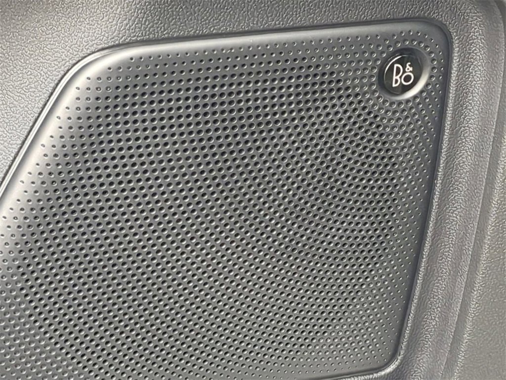 New 2024 Ford Escape ST-Line Elite w/ Premium Technology Package image 11