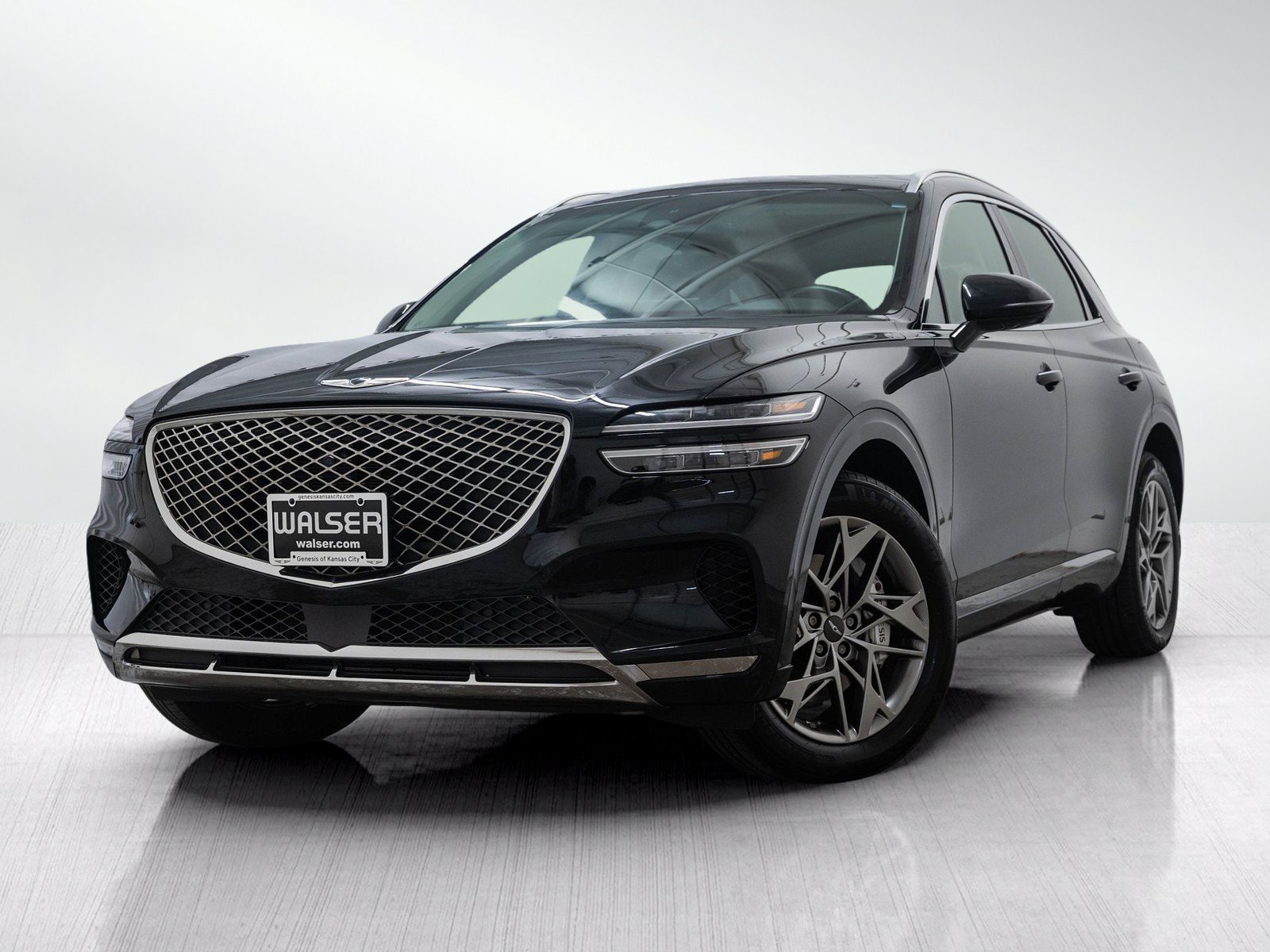 Used 2024 Genesis GV70 2.5T w/ Advanced Package AWD/4WD image 1