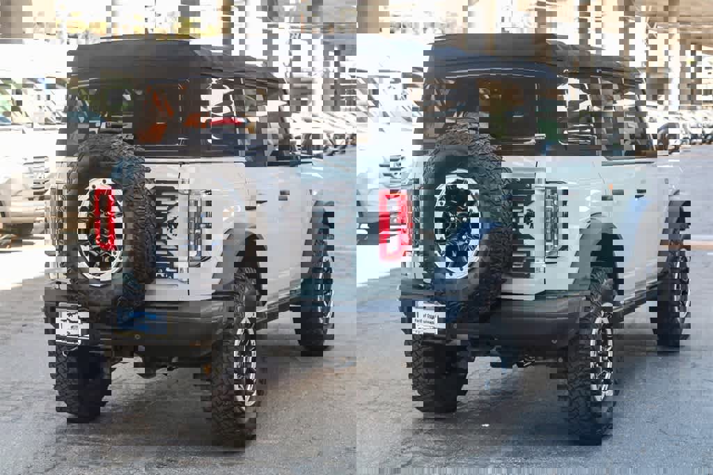 Used 2022 Ford Bronco Badlands w/ Sasquatch Package image 8