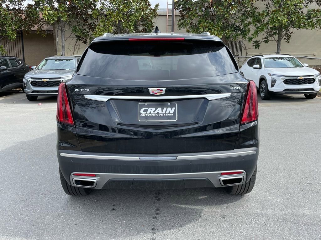 Used 2025 Cadillac XT5 Premium Luxury image 6