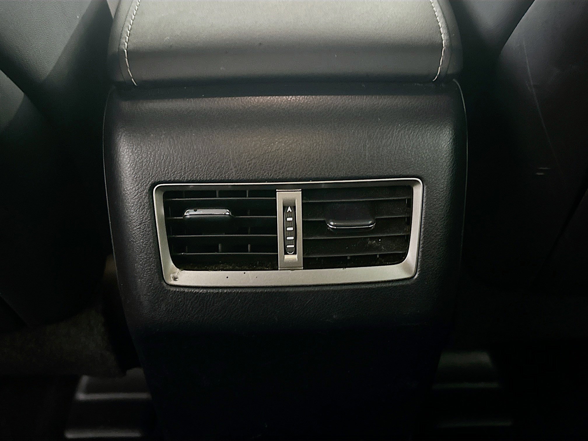 Used 2022 Lexus RX 350L Luxury image 29