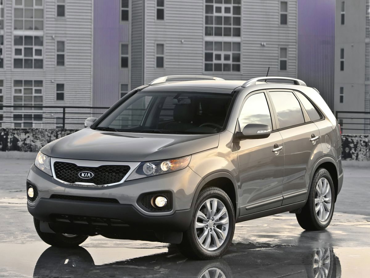 Used 2013 Kia Sorento LX w/ Third Row Pkg