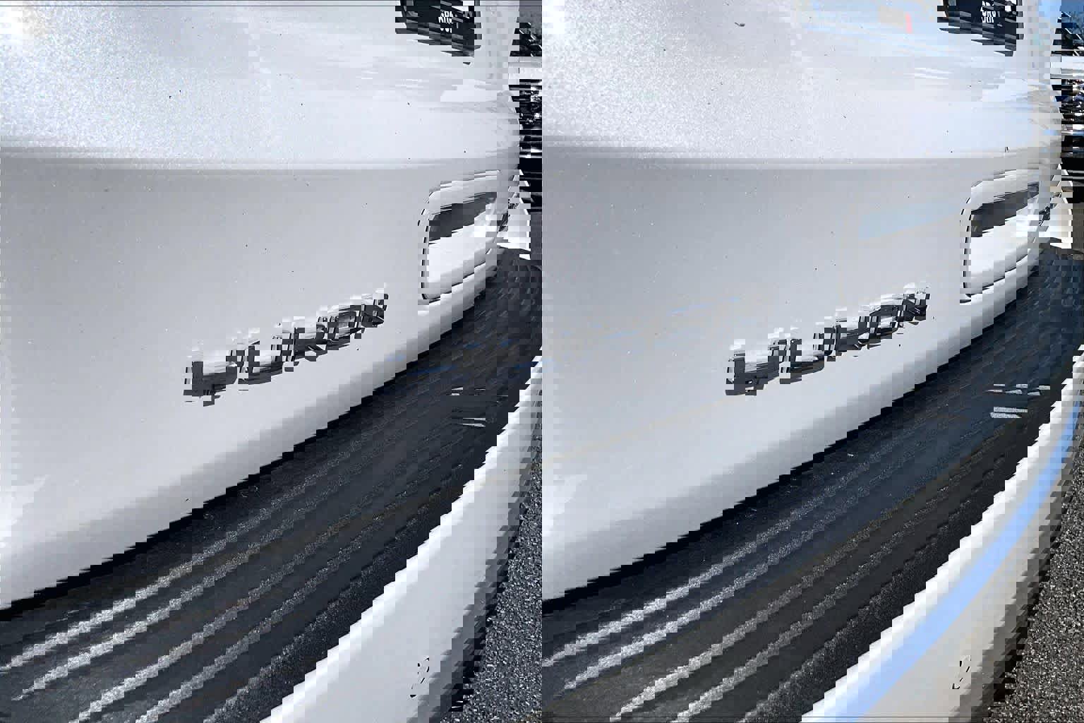 Used 2024 GMC Yukon Denali image 30