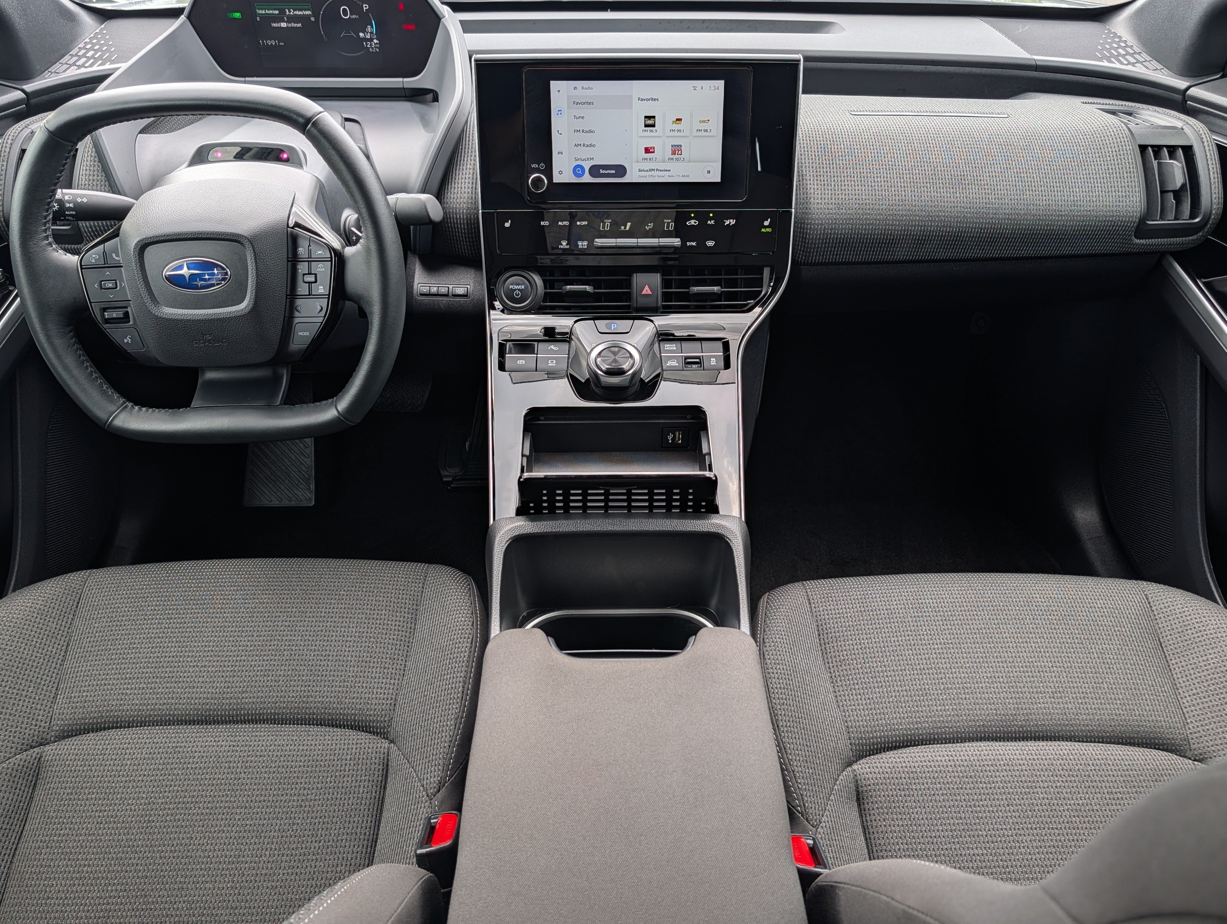 Used 2024 Subaru Solterra AWD/4WD image 10