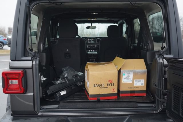 Used 2020 Jeep Wrangler Unlimited Sport image 18