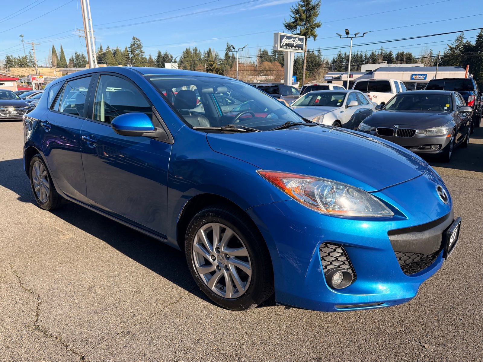 Used 2012 MAZDA MAZDA3 i Grand Touring image 3