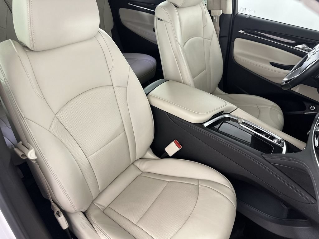 Used 2022 Buick Enclave Premium w/ Surround and Sites Package AWD/4WD image 31