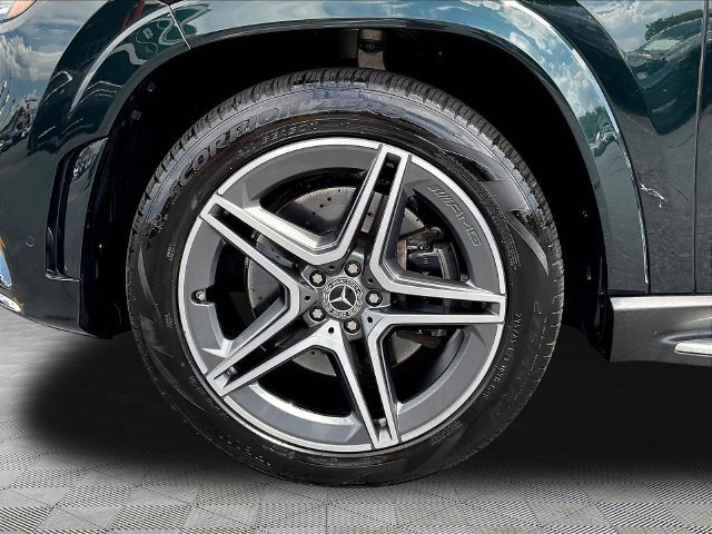 Used 2023 Mercedes-Benz GLS 450 4MATIC image 35