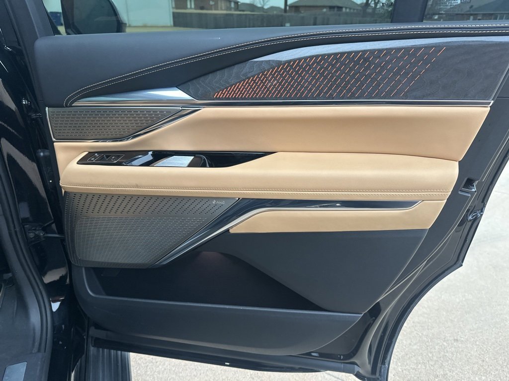 Used 2025 Cadillac Escalade IQ Sport 2 image 47