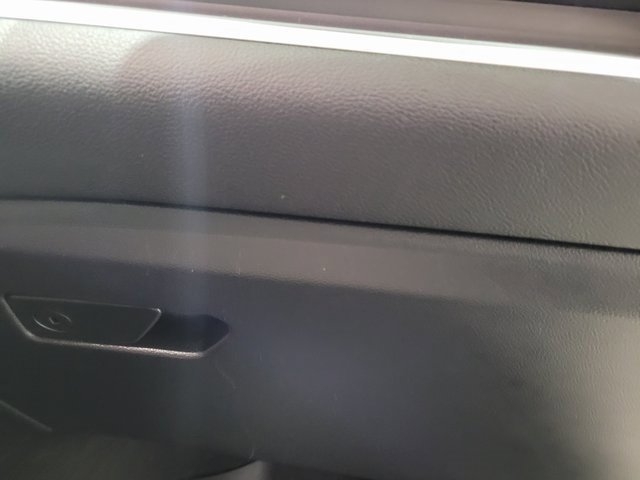 Used 2022 Ford Explorer XLT image 59