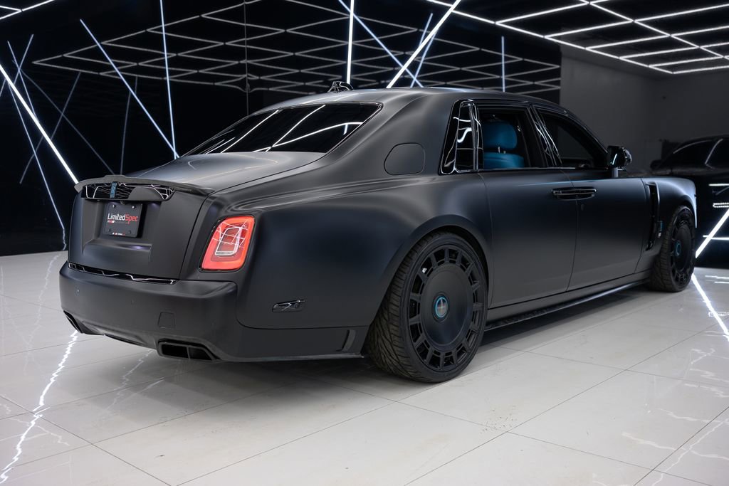 Used 2023 Rolls-Royce Phantom Sedan image 22