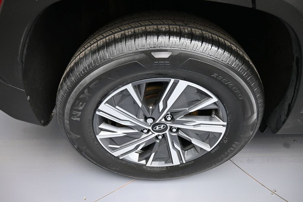 Used 2023 Hyundai Tucson Blue AWD/4WD image 12