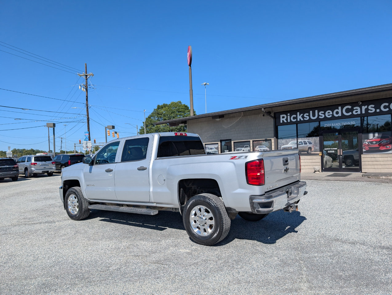 Used 2015 Chevrolet Silverado 2500 LT w/ Z71 Package, Off-Road image 9